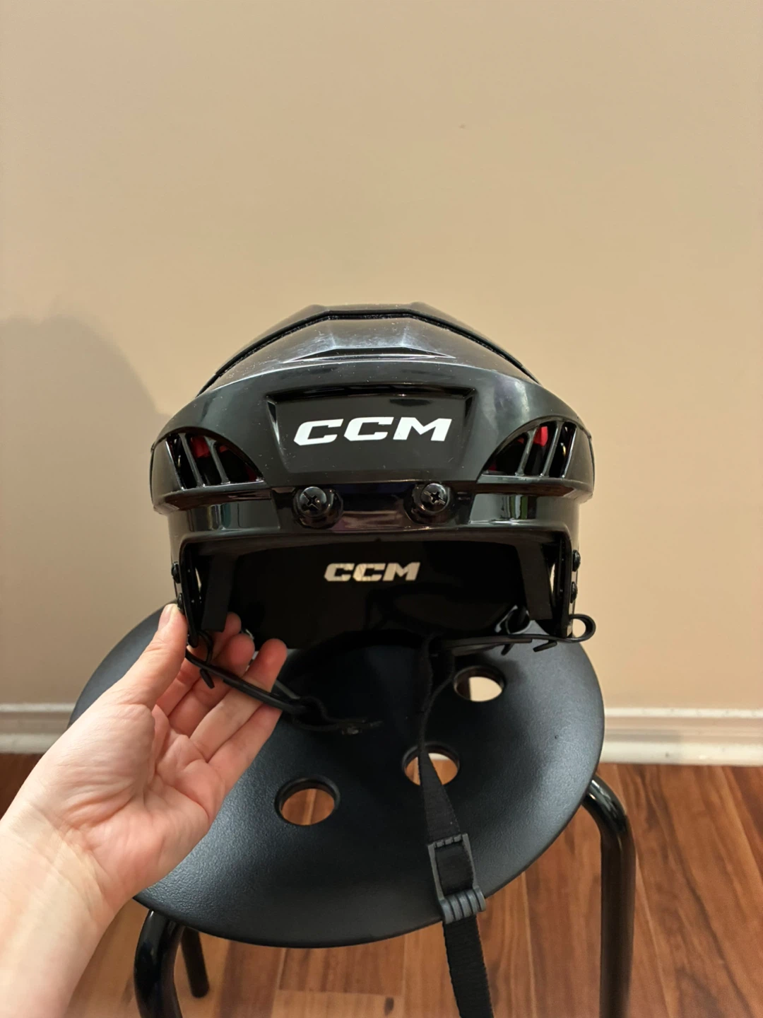 CCM XT20 Hockey Helmet, Senior, Black, M Sizes