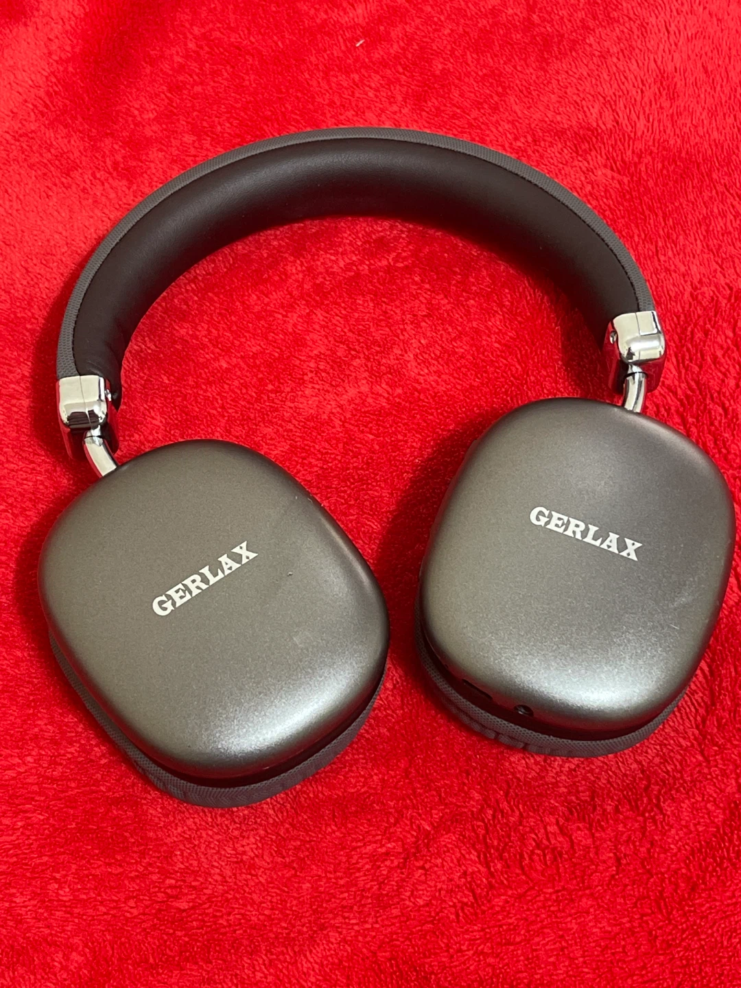 GERLAX Over-Ear Headphones
