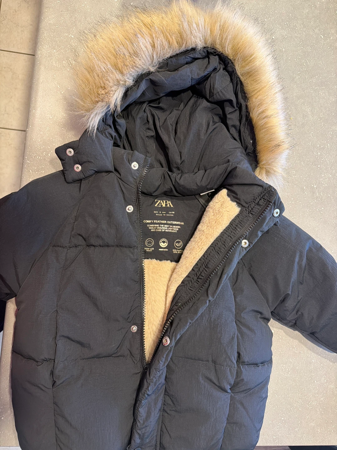 ZARA Comfy Feather Outerwear Puffer Jacket with Fur Hood