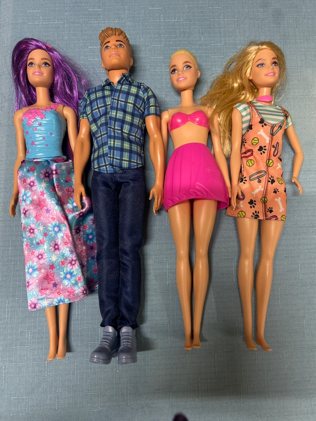 Barbie Dolls Lot - 4 Figures