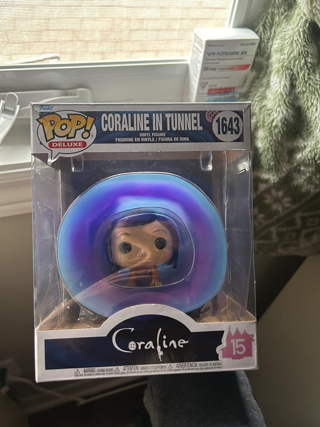 Funko Pop! Deluxe Coraline in Tunnel Vinyl Figure #1643