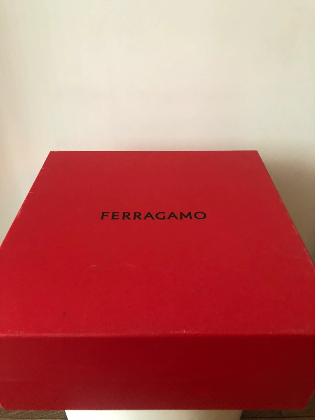 Salvatore Ferragamo Cezanne Black Leather Chelsea Boots Size 6.5 - photo 5