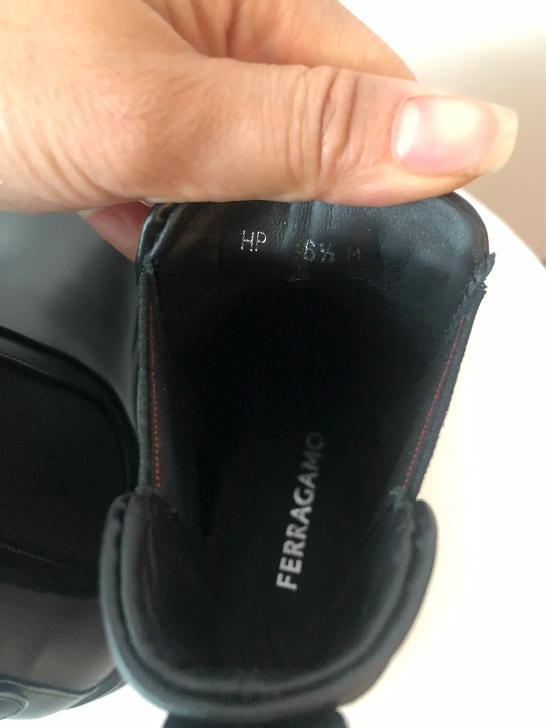 Salvatore Ferragamo Cezanne Black Leather Chelsea Boots Size 6.5 - photo 3