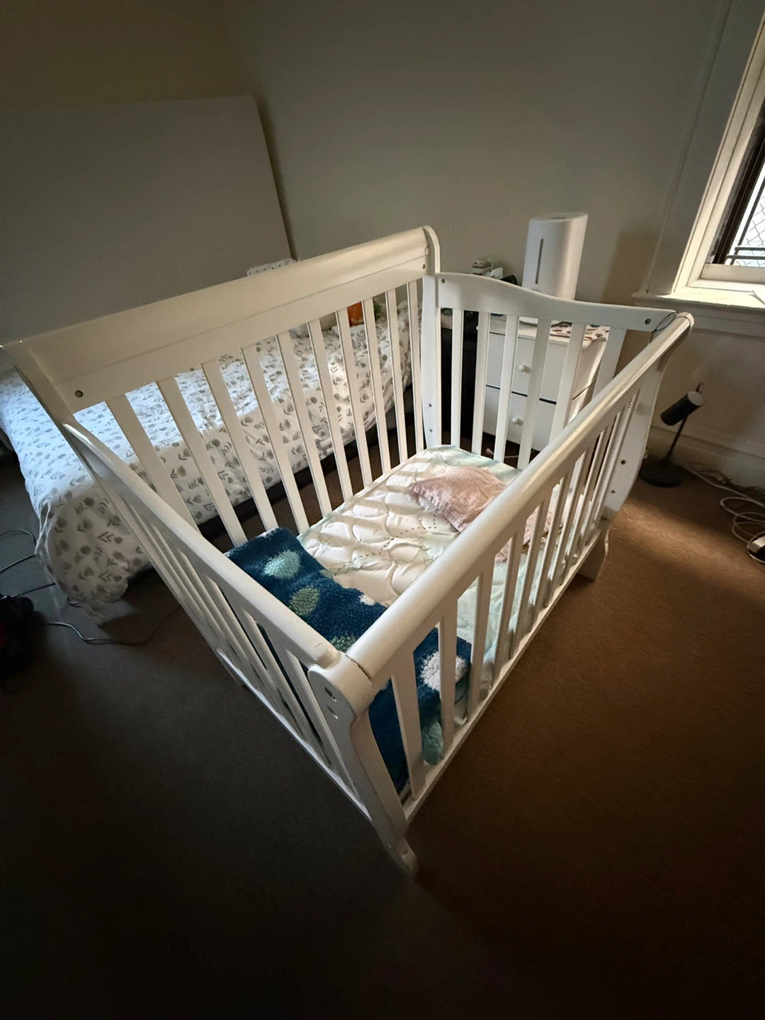 White Crib
