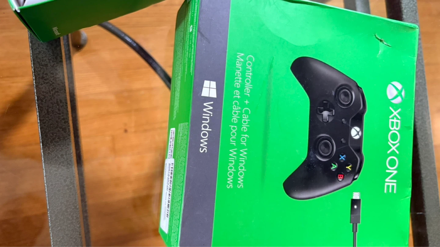 Two (2) Xbox One Wireless Controllers with USB Cable - photo 5