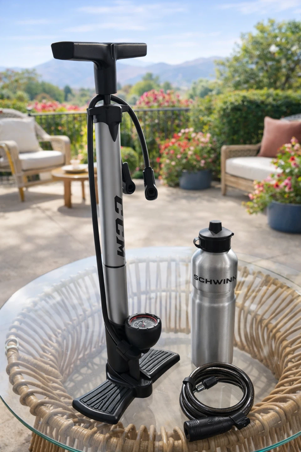 Bike Accessories bundle- CCM Air Pump, lock, Shwinn Water Bottle