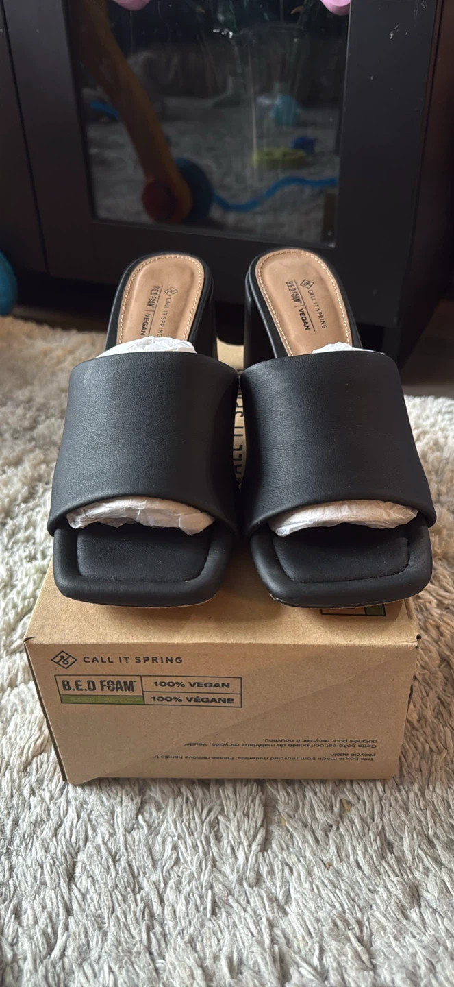 Call It Spring Black Block Heel Sandals - Size 6.5