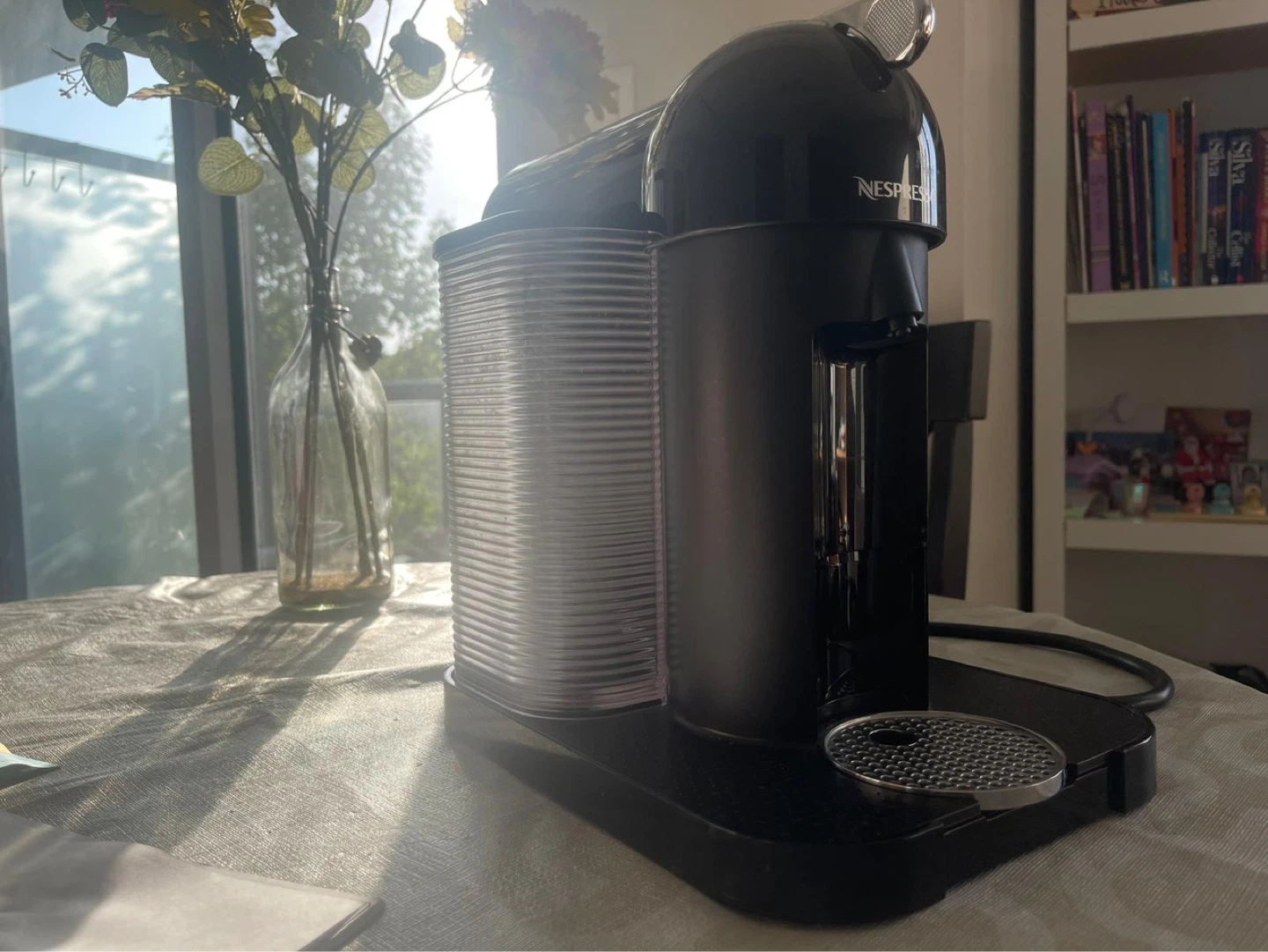 Nespresso Vertuo Coffee Maker - photo 2