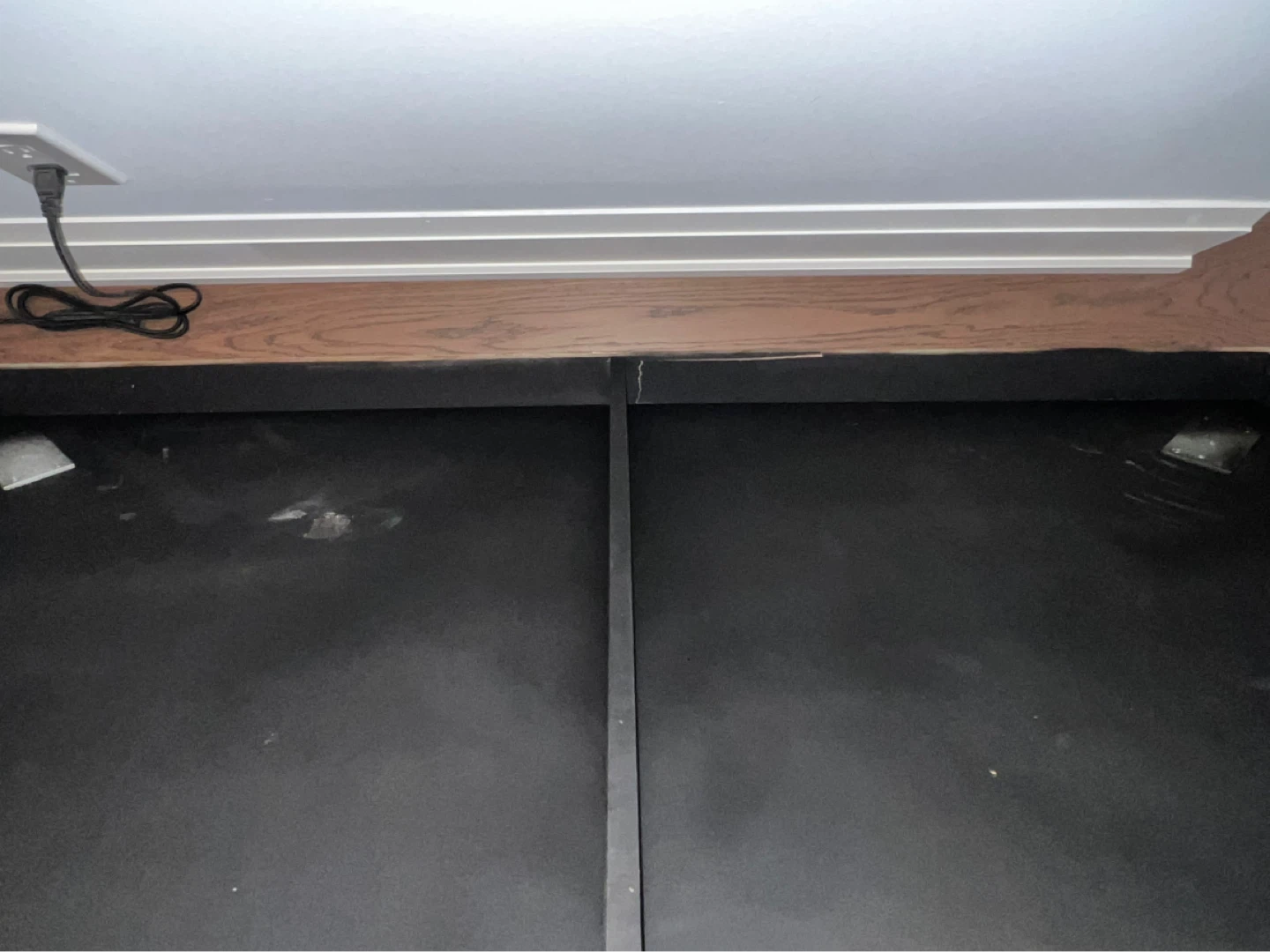 Structube Wood and Stone Top Dining Table - photo 3