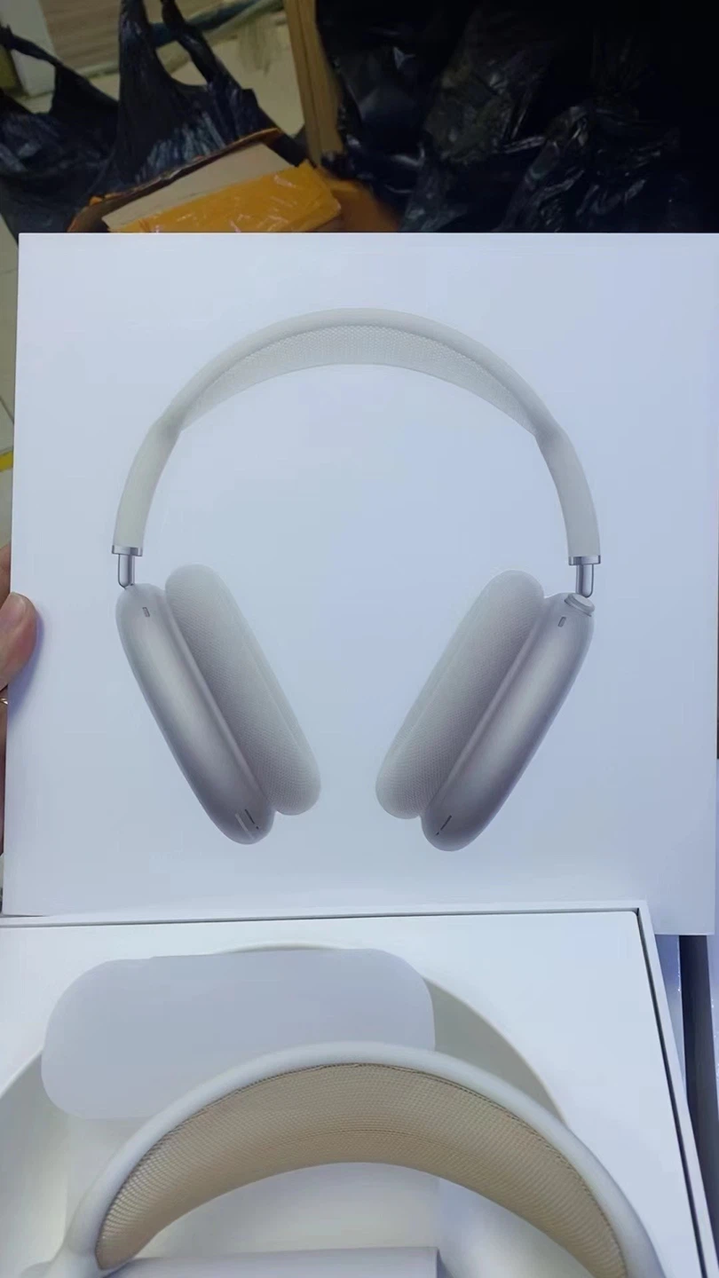 Apple AirPods Max Wireless Headphones - photo 2