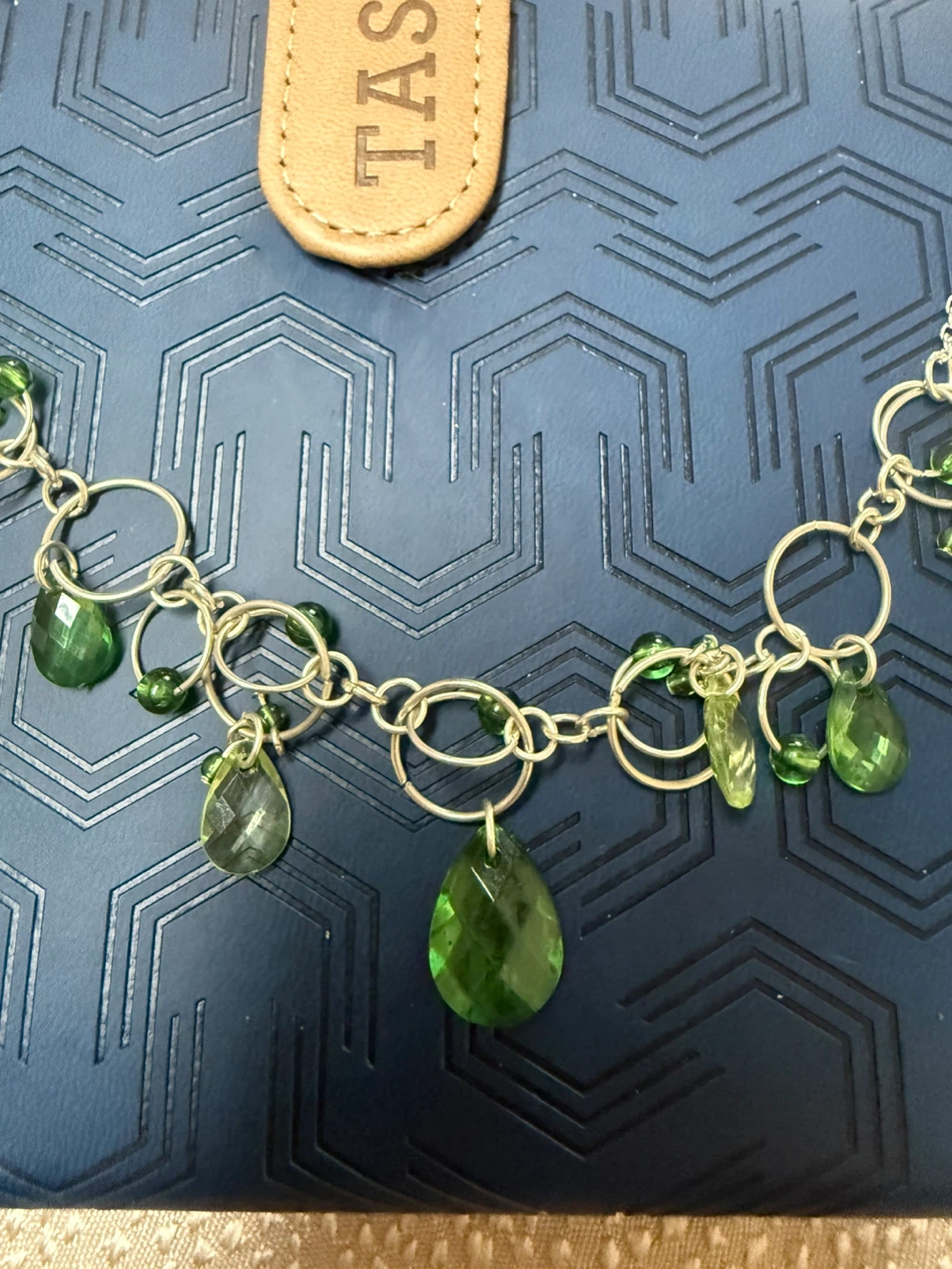 Green Beaded Necklace and Earring Set - photo 2