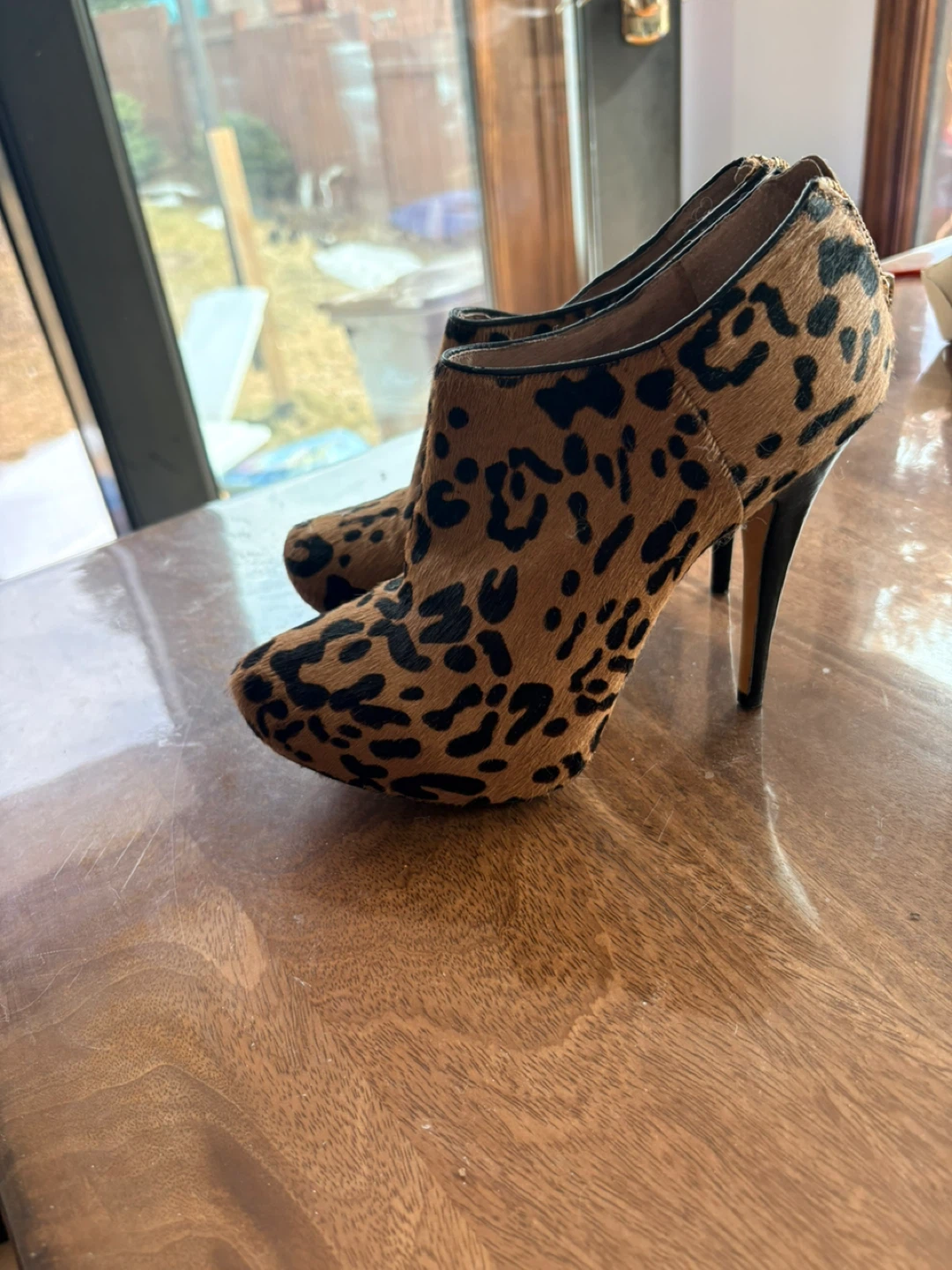 Vince Camuto leopard heels