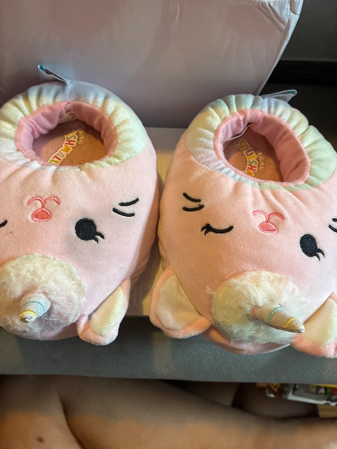 Squishmallows Pink Narwhal Slippers Size 9-10 - photo 2