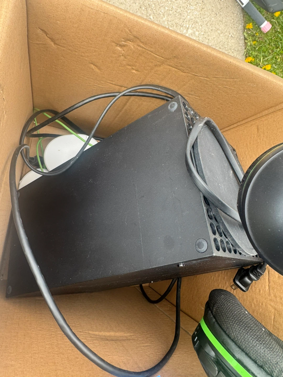 Xbox One Console with Headset - photo 2