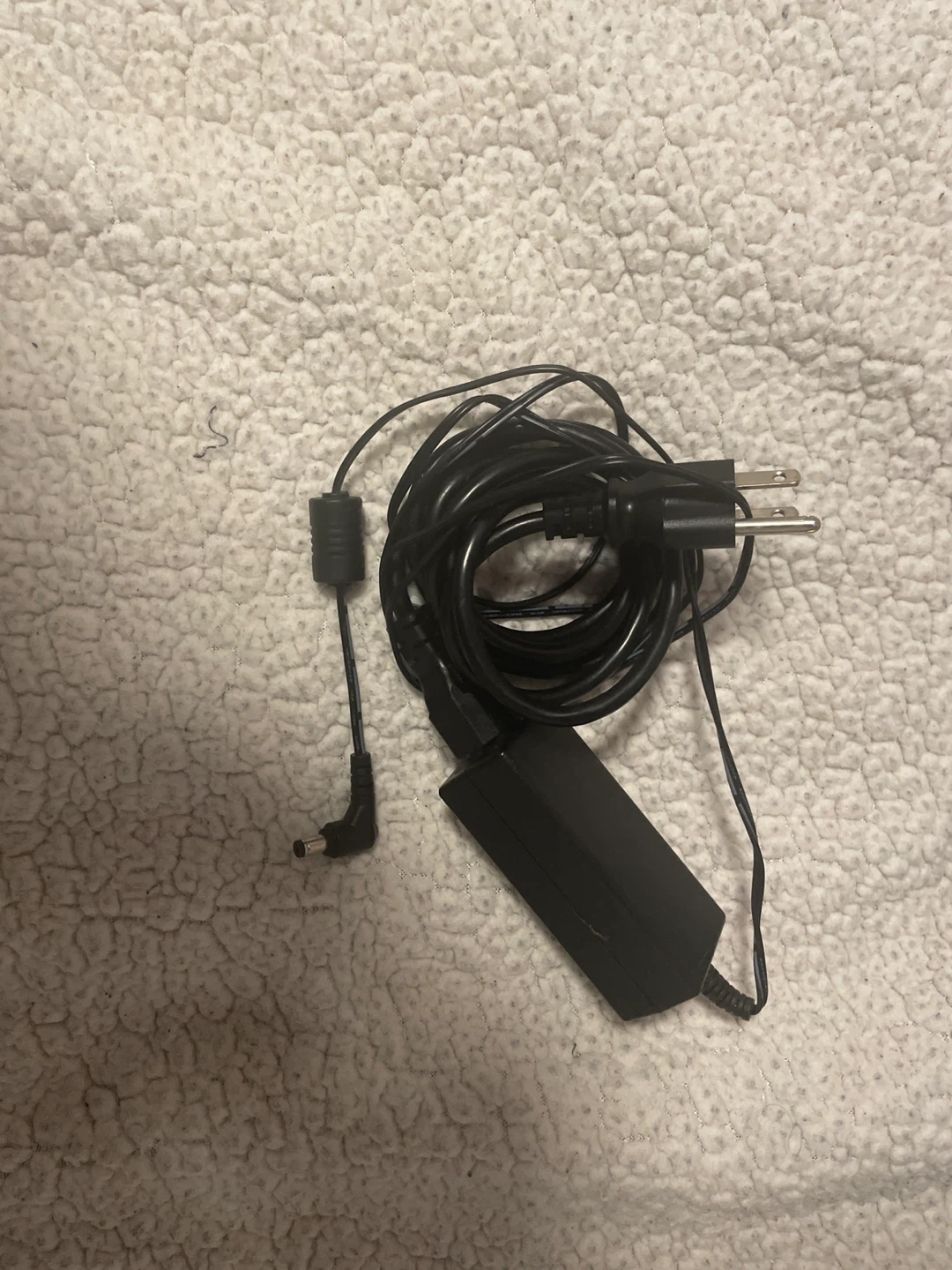 Acer Monitor with Power Adapter and VGA Cable - photo 5