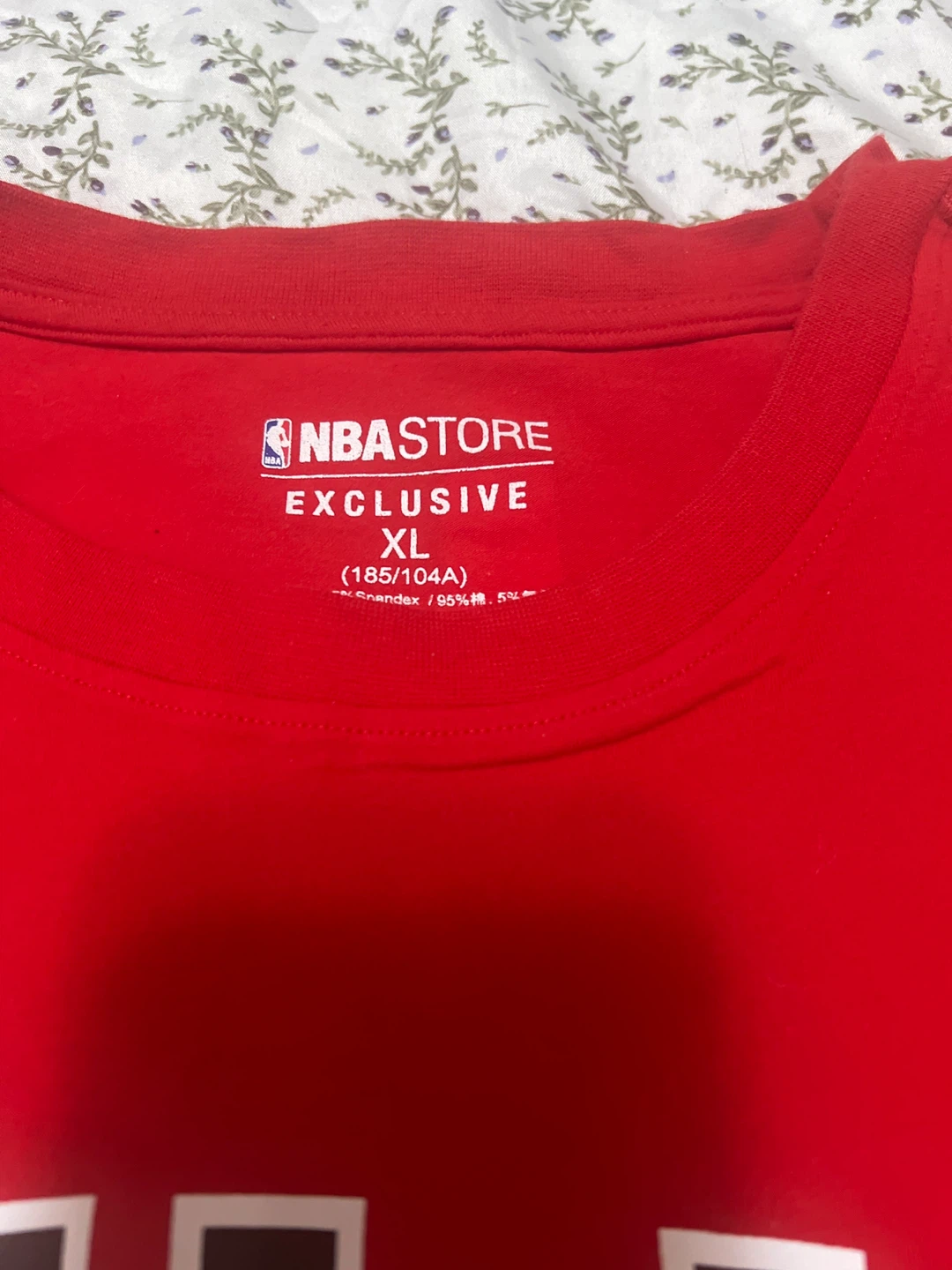 NBastore Exclusive Chicago Bulls Wade #3 T-Shirt XL - photo 2