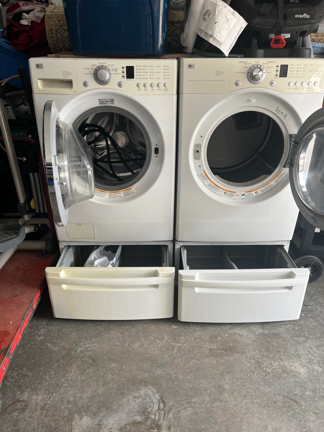 LG Front Load Washer and Dryer Set with Pedestals - photo 3