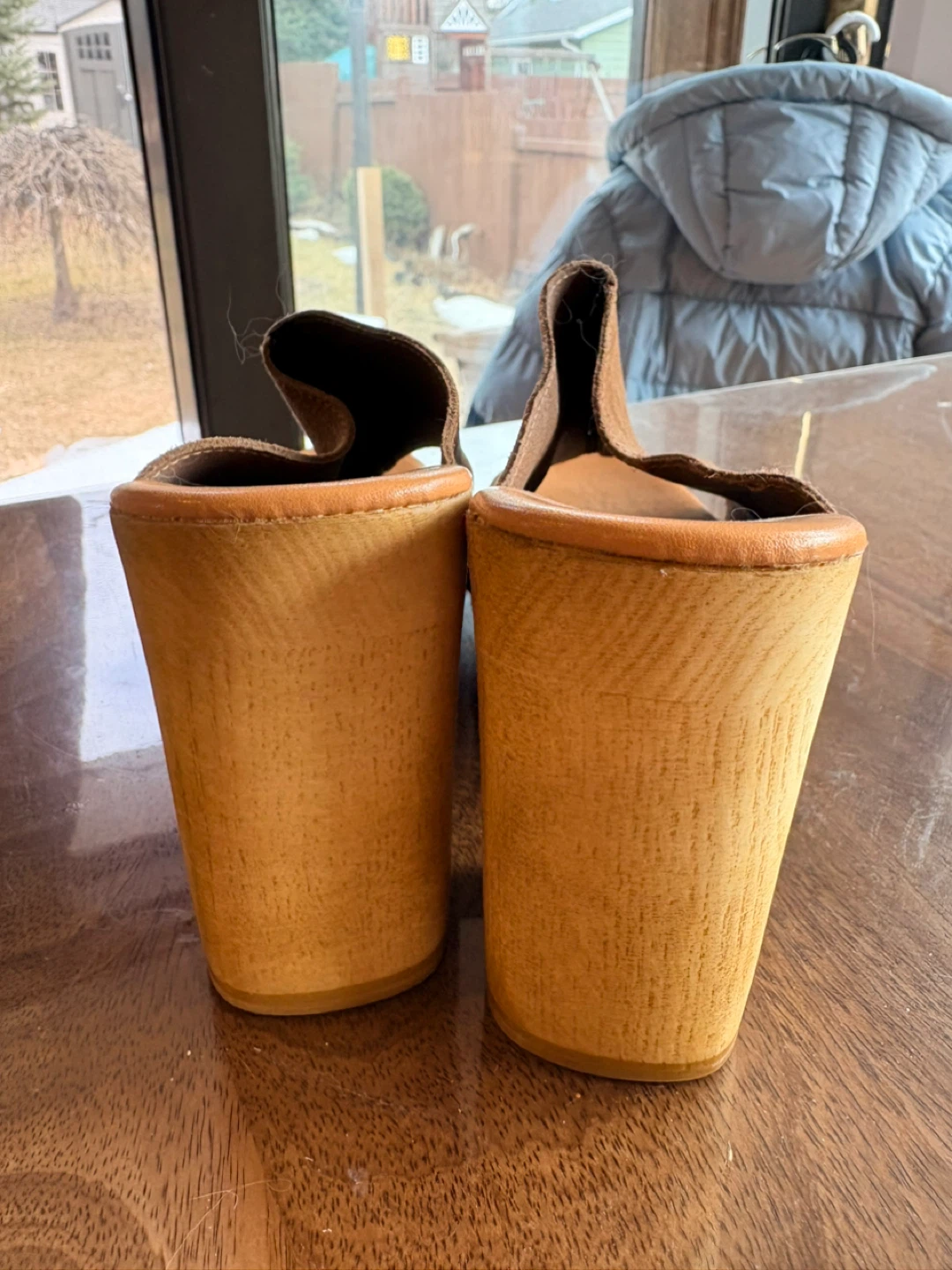 Heeled clogs - photo 4