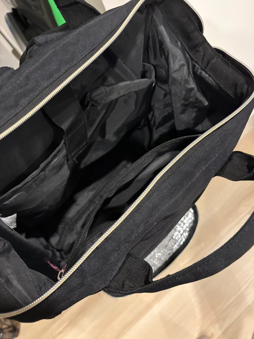 DIWAS Black Insulated and laptop Backpack - photo 5