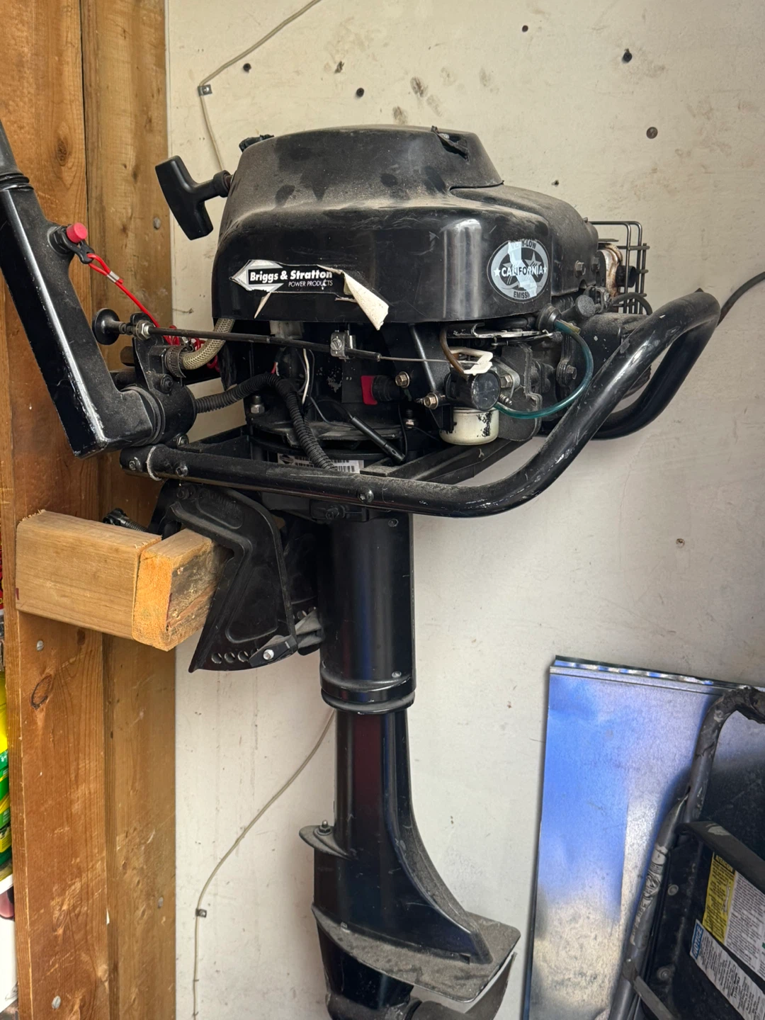 Briggs & Stratton 5 HP Outboard Motor