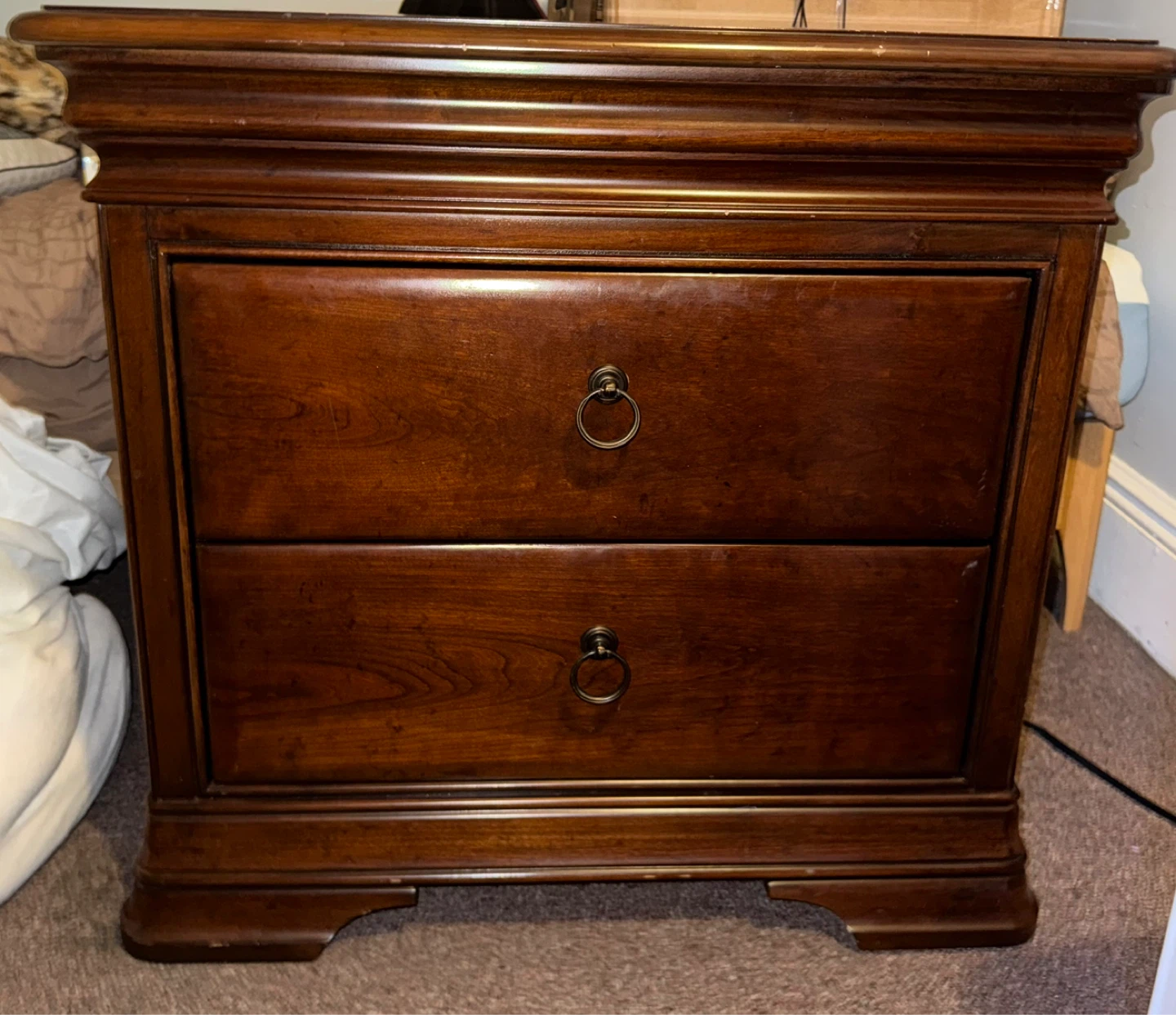 Solid Wood Nightstand w/ Built-In USB & Outlets – 2 Drawer