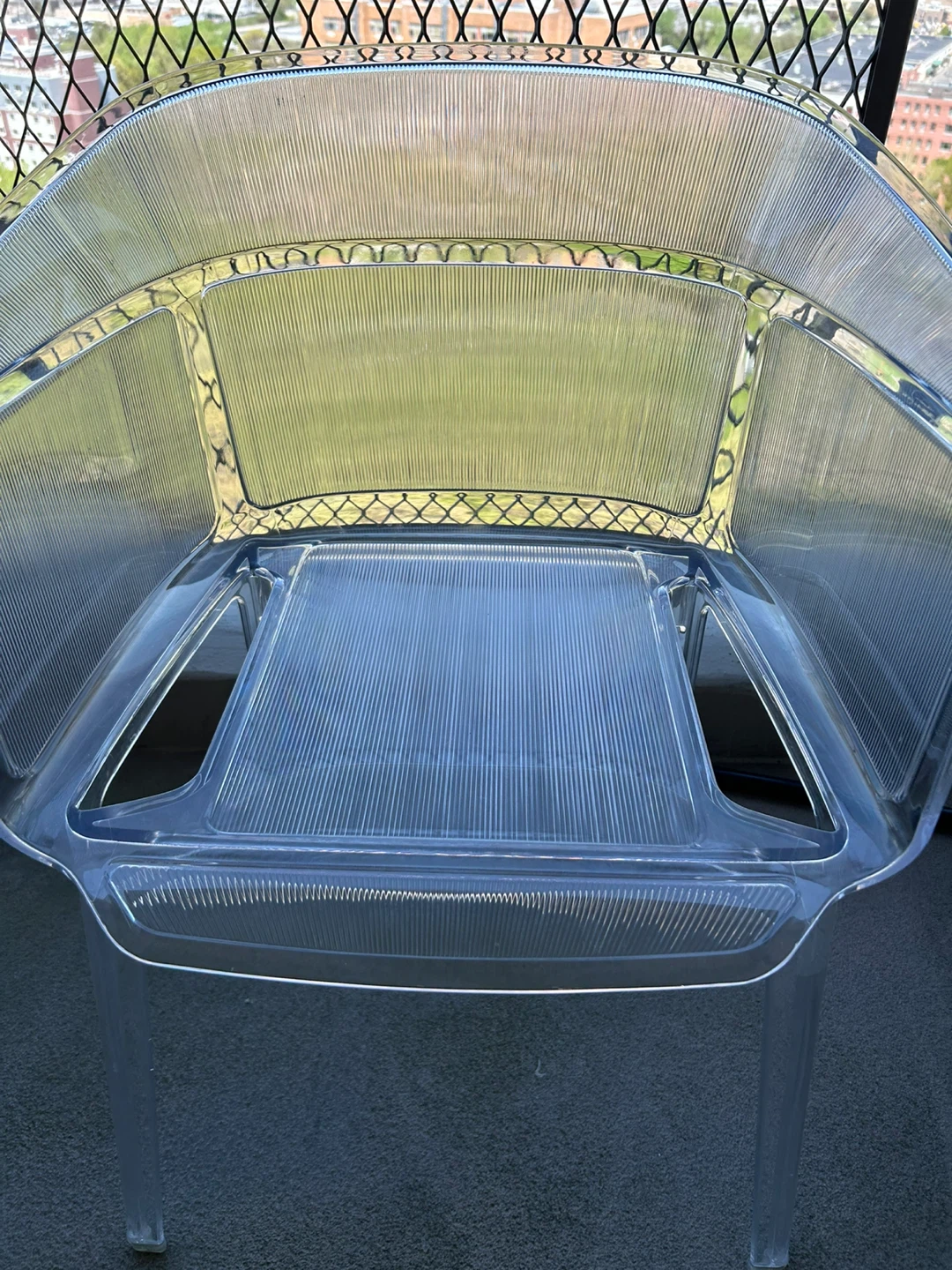 Clear Acrylic Accent Chair-MAKE ME AN OFFER - photo 3