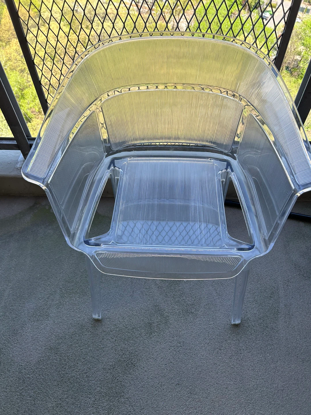 Clear Acrylic Accent Chair-MAKE ME AN OFFER - photo 4