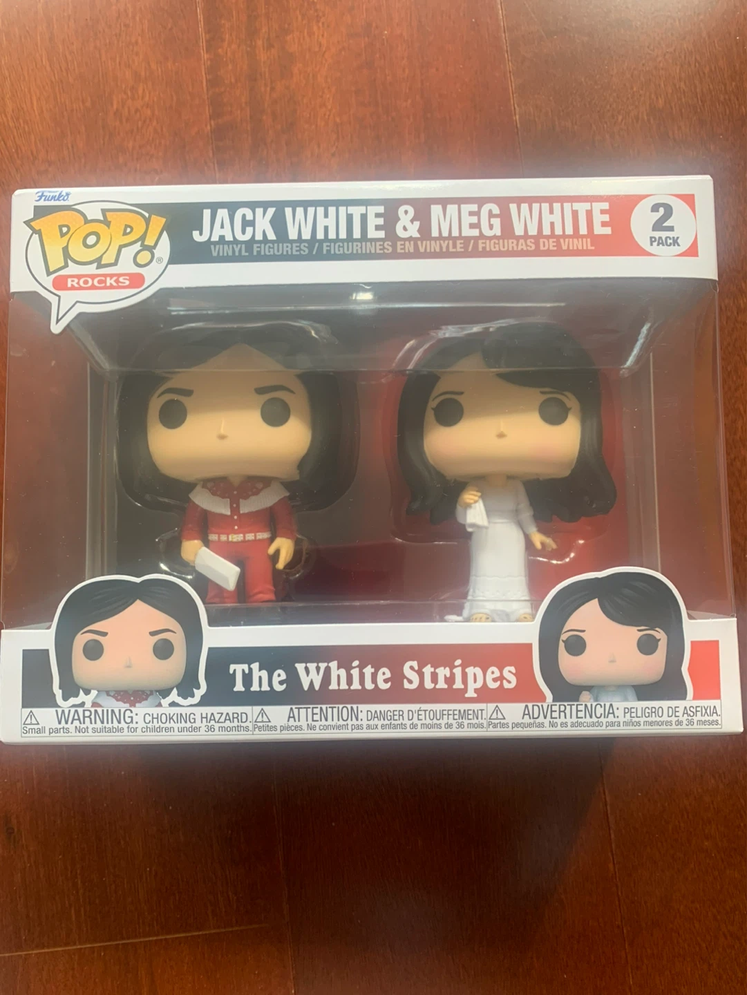 Funko Pop! Elvira 40 Years Diamond Collection Vinyl Figure #68 - photo 2
