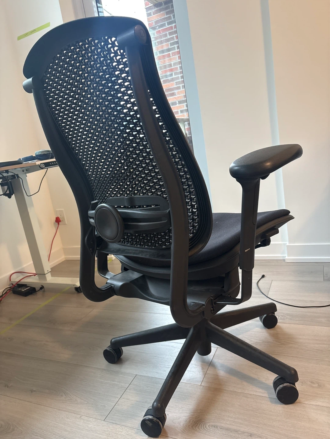 Ergonomic Office Chair - photo 2