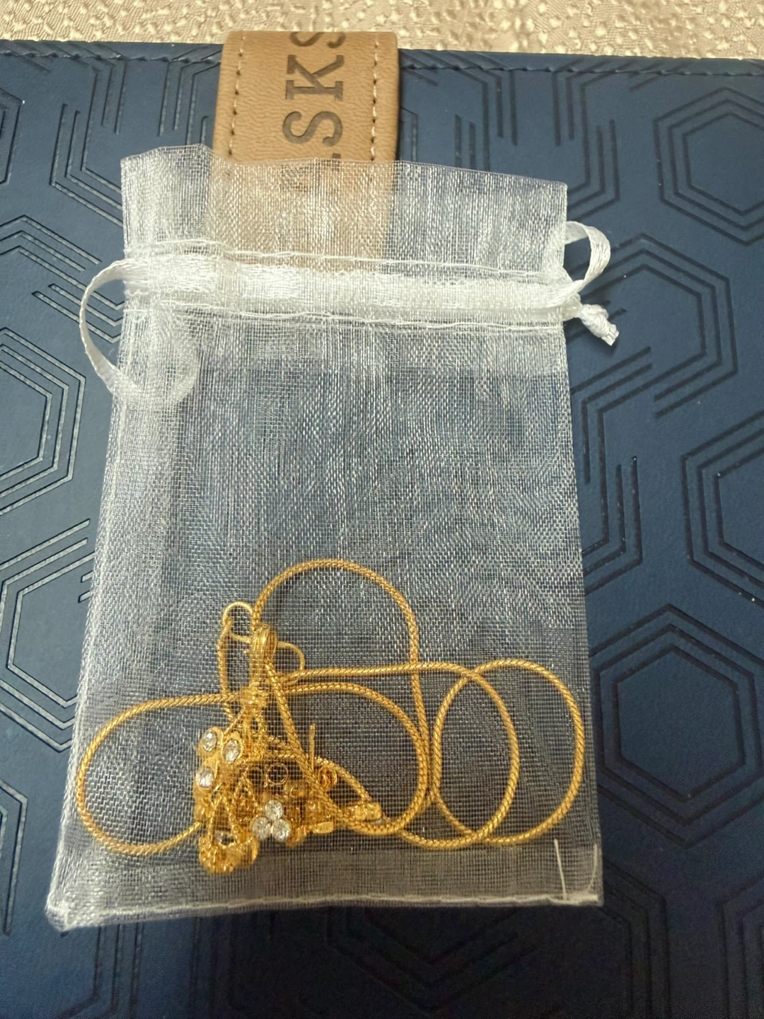 Gold tone necklace and earrings set with clear stones - photo 4