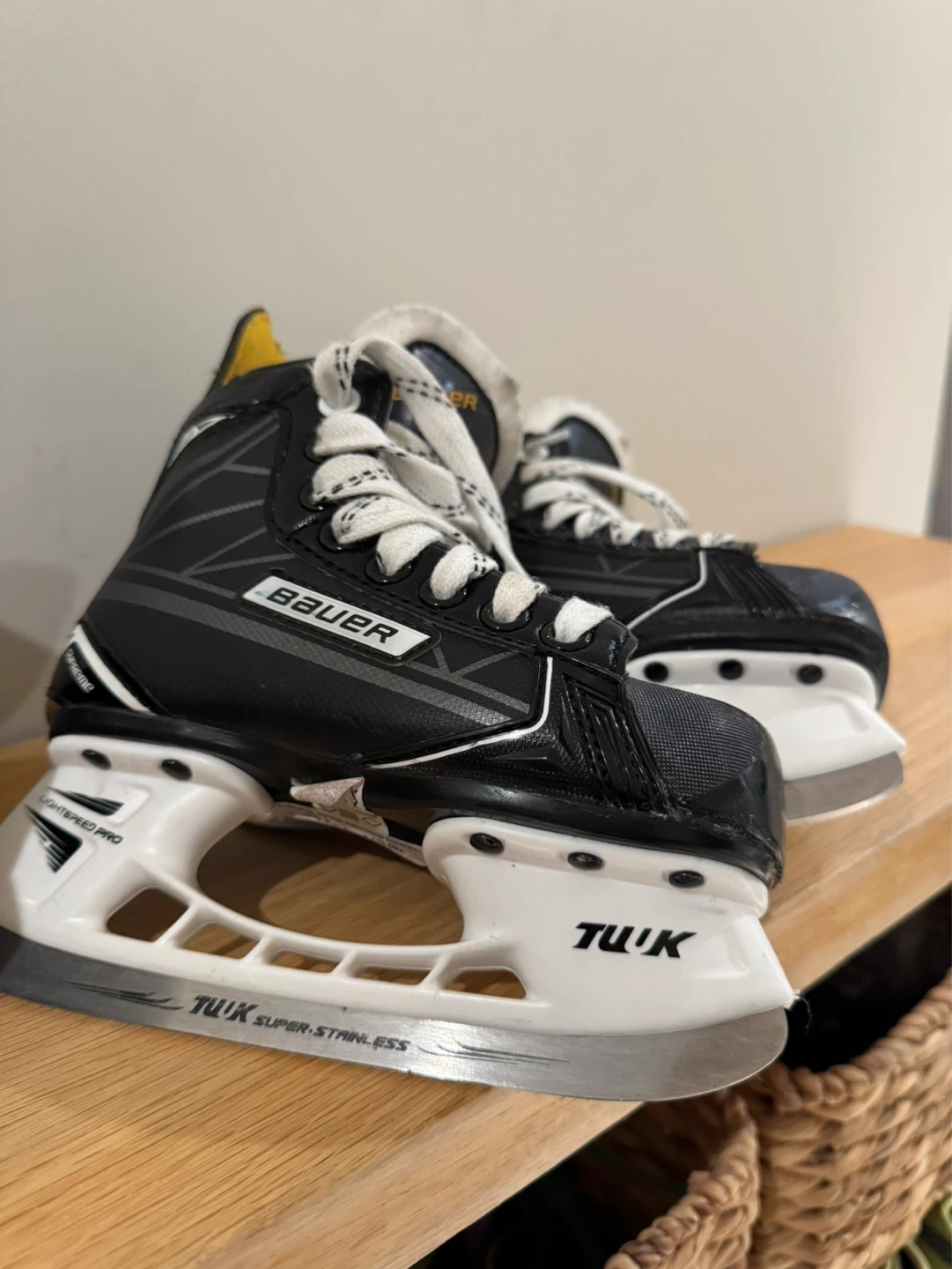 Bauer TUUK Hockey Skates