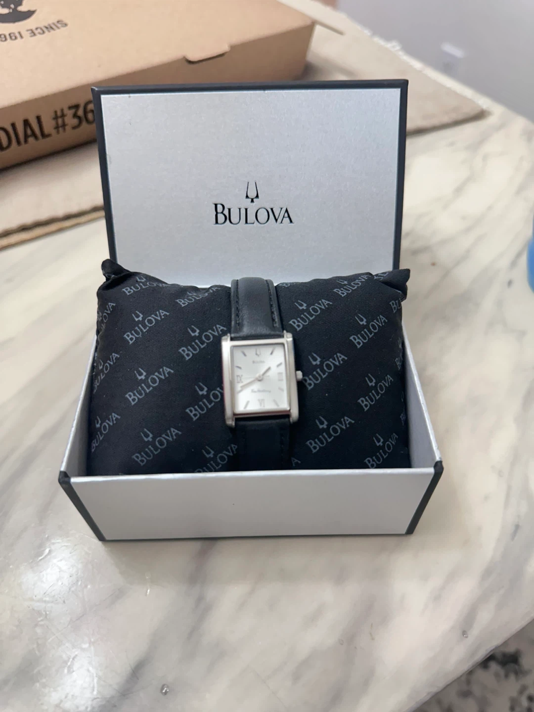 Bulova Rectangular Watch - photo 5