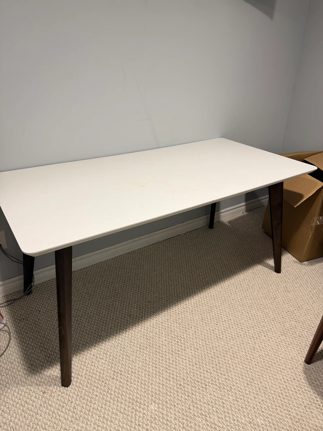White Desk with Dark Wood Legs
