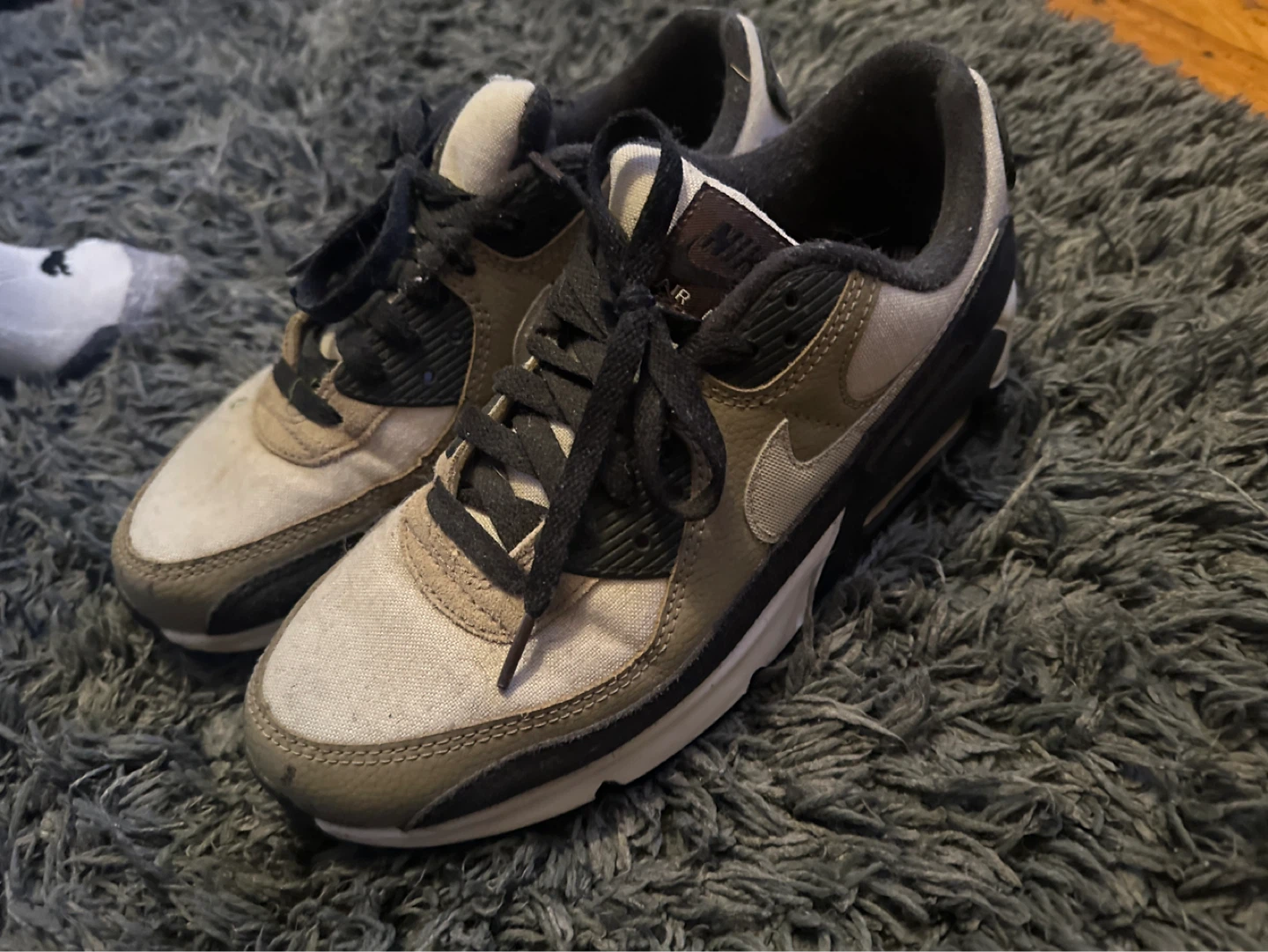 Nike Air Max 90 Shoes - photo 2