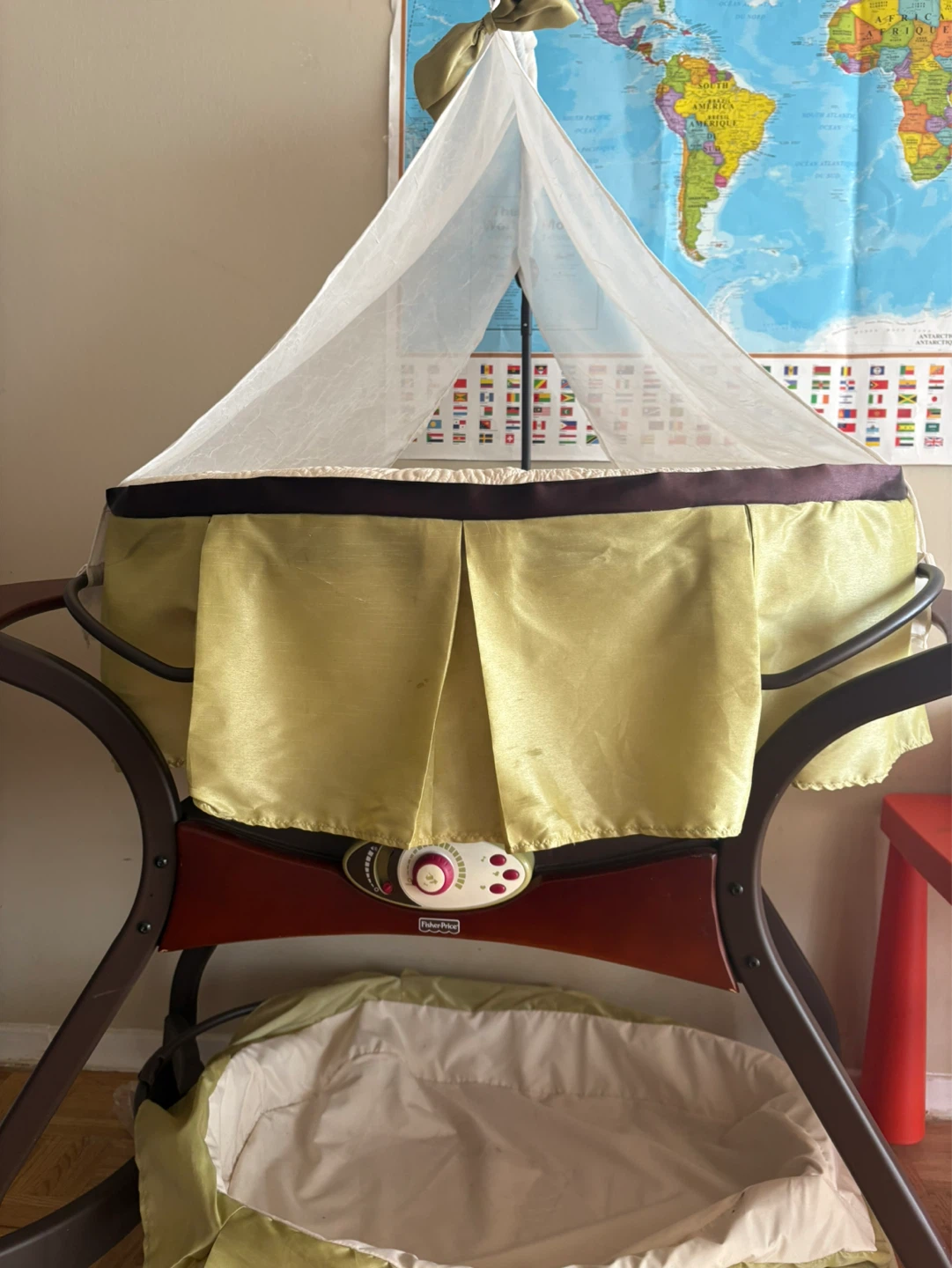 Fisher-Price Baby Bassinet