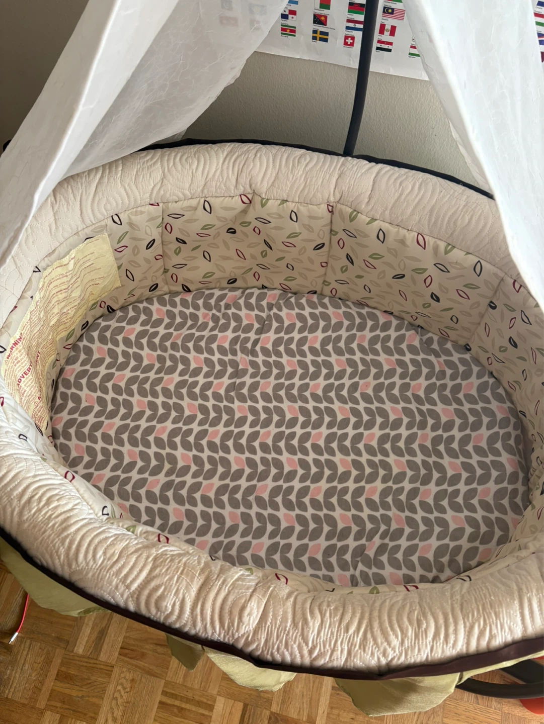Fisher-Price Baby Bassinet - photo 4