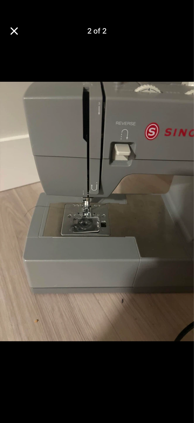 Singer Heavy Duty Sewing Machine - photo 2