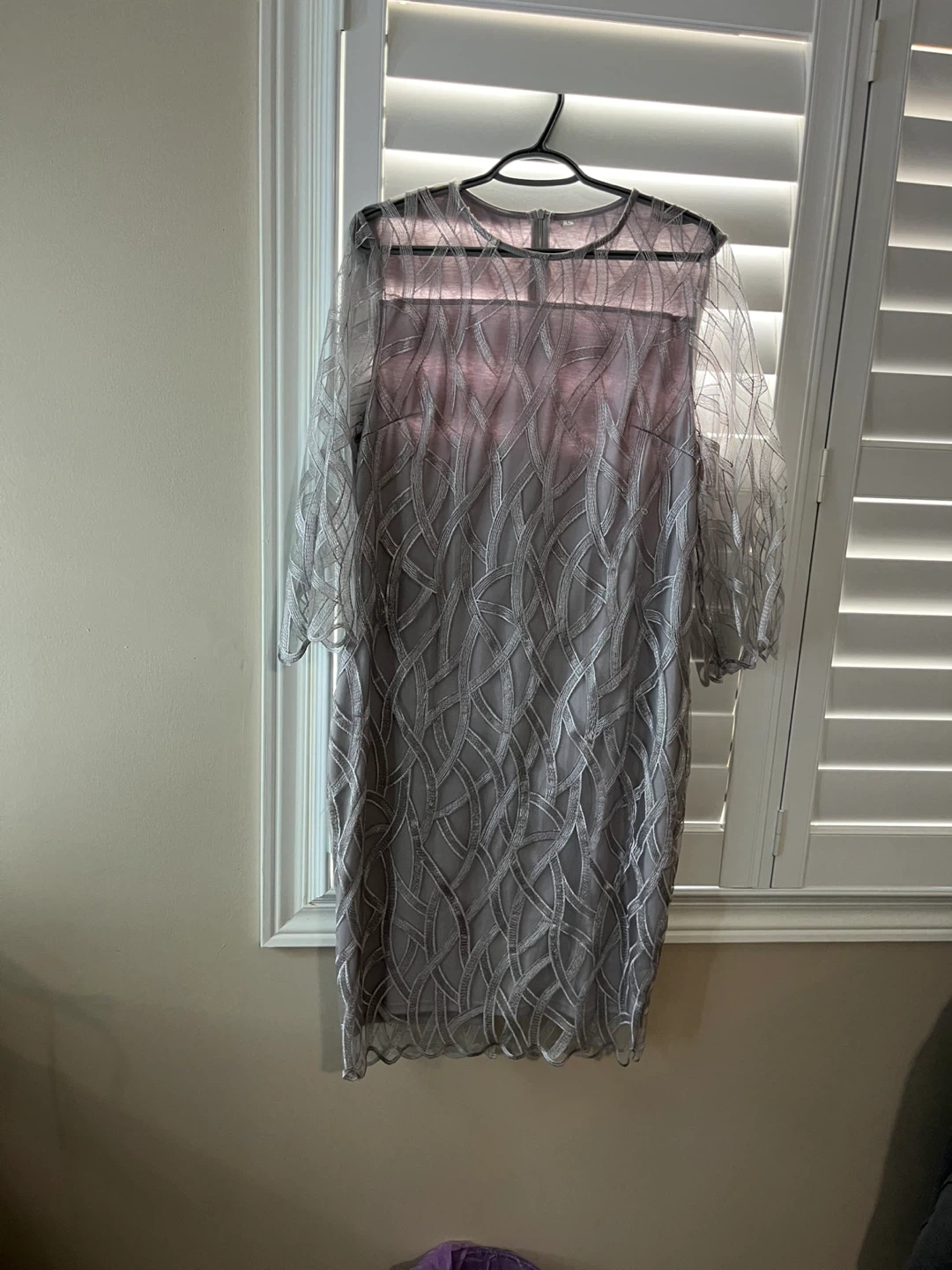 Women's Sheer Sleeve Lace Overlay Dress
