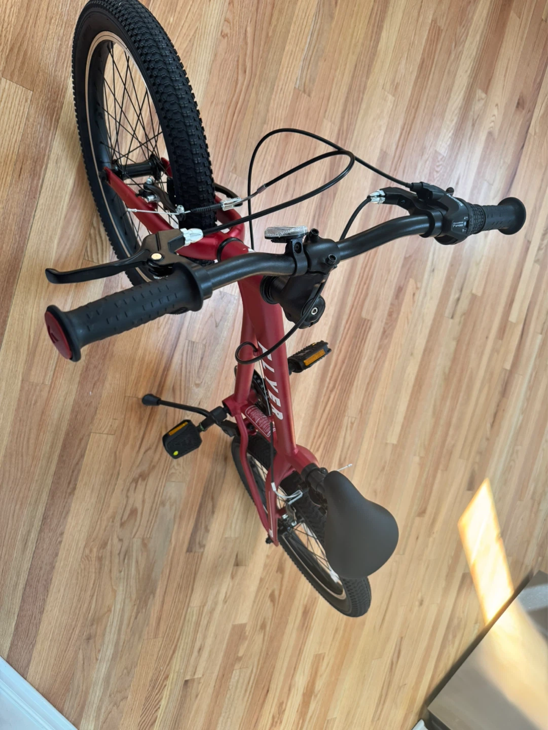 RADIO FLYER Kids Bicycle - Red