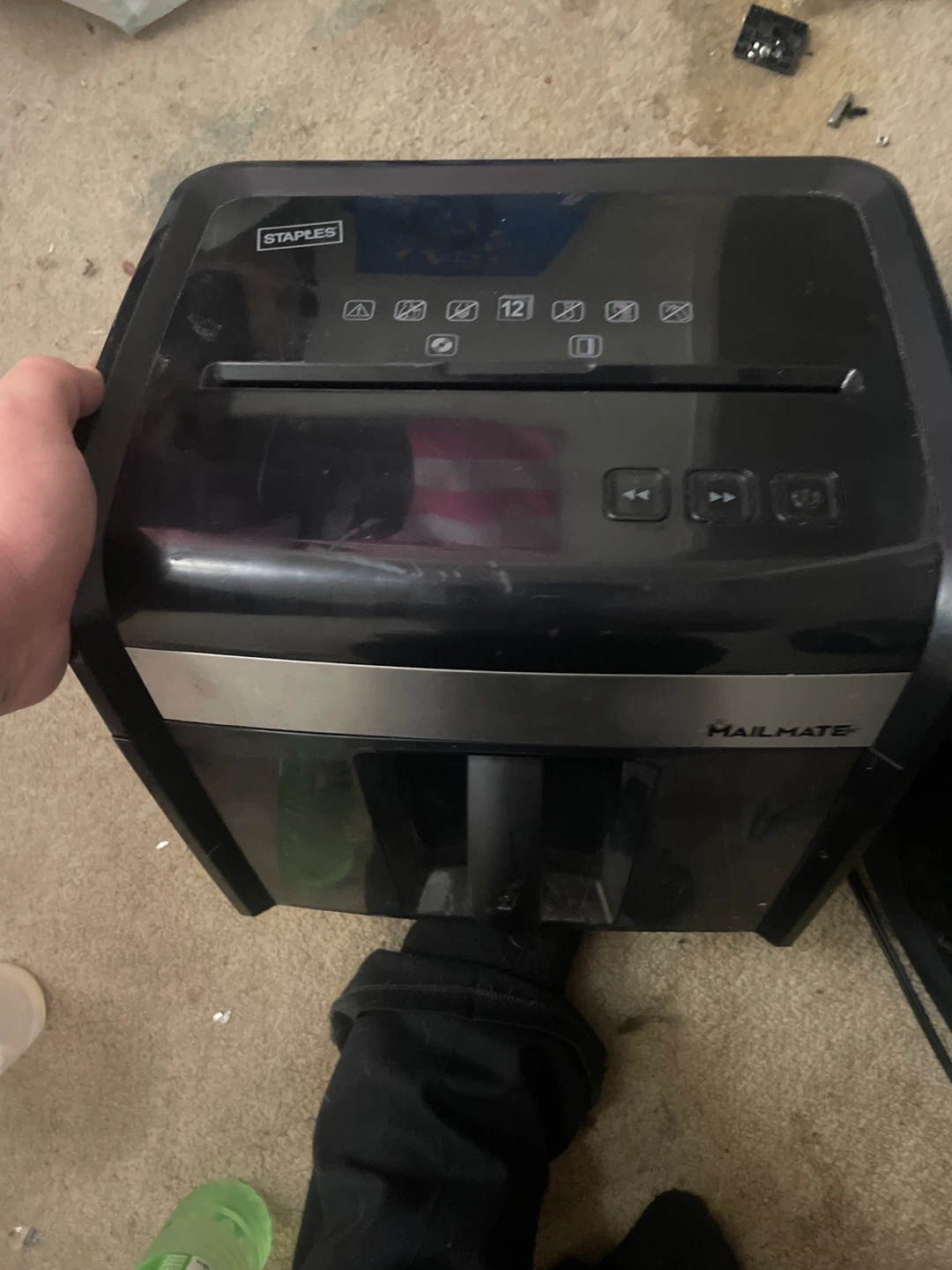 Staples Mailmate SPL-TXC12M7A Shredder