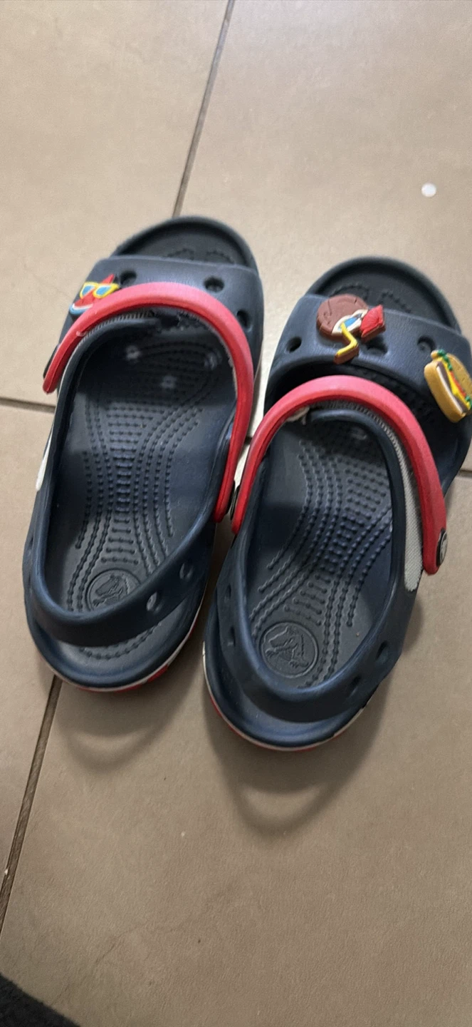 Kids' Crocs Sandals with Jibbitz C11