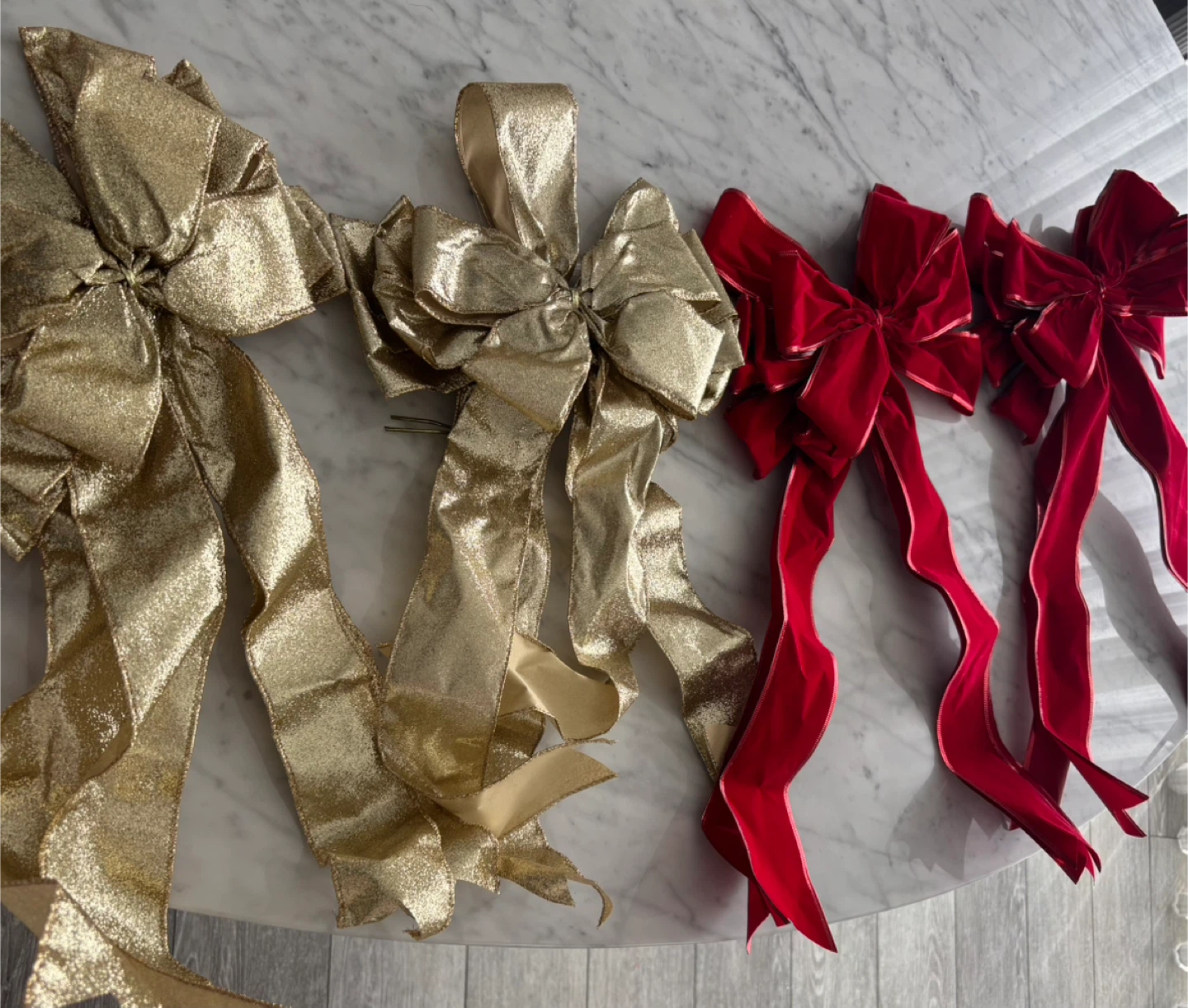 Set of 4 Large Christmas Bows - Gold & Red