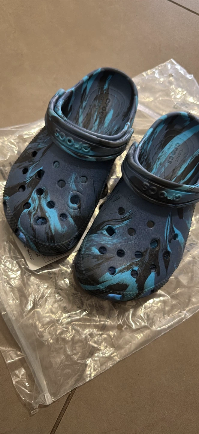 Crocs Classic Marbled Clogs c12