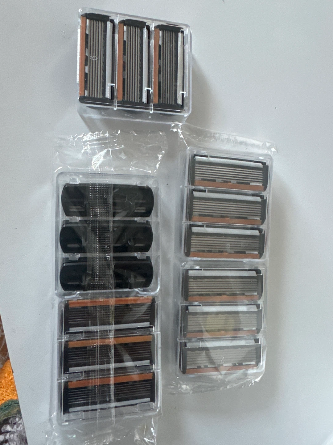 Gillette Razor Handle with 14 Replacement Blades - photo 3