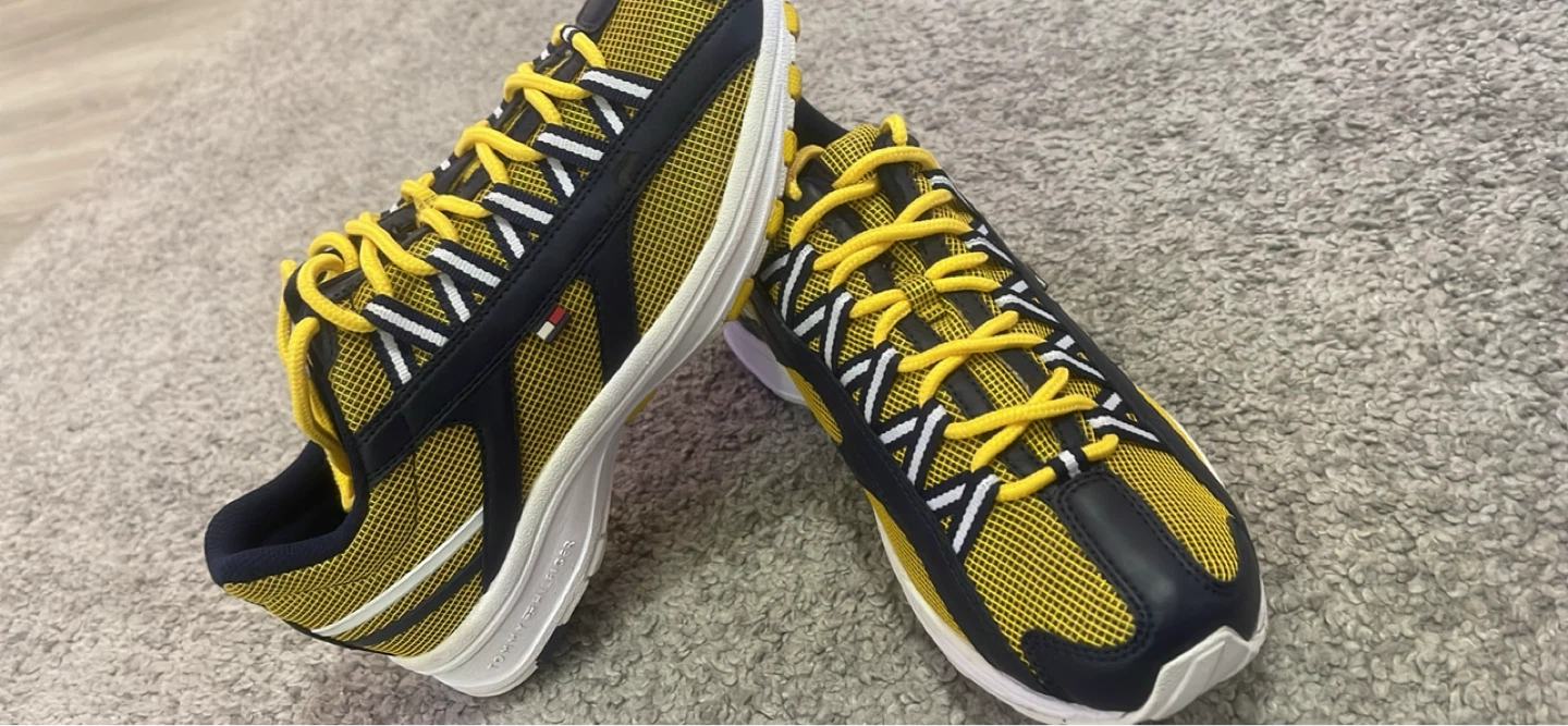 Tommy Hilfiger Men's Running Shoes Size 8M Yellow/Navy - photo 2