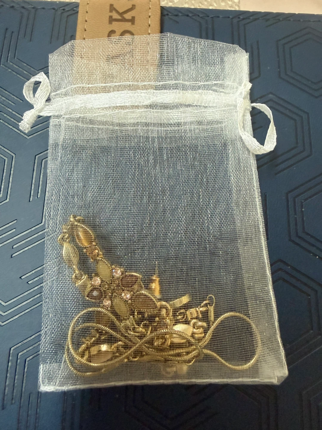 Gold-tone Necklace and Earrings Set with Faux Gems - photo 4