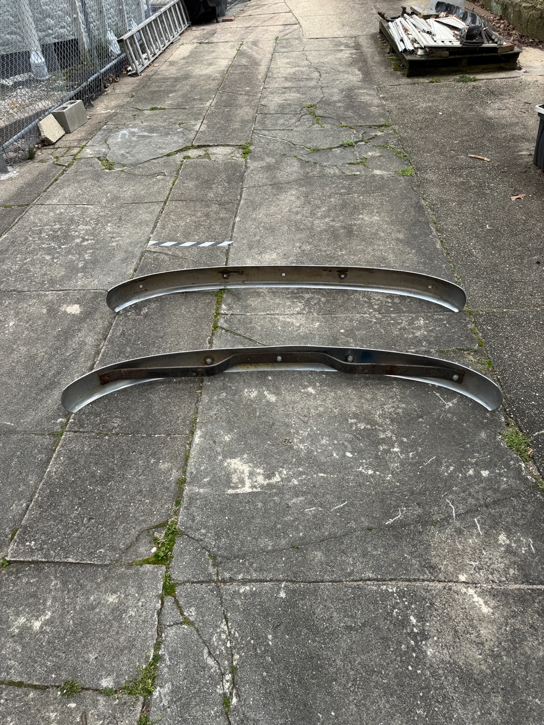 Chevy GMC 1947-1955 chrome front bumpers - photo 2