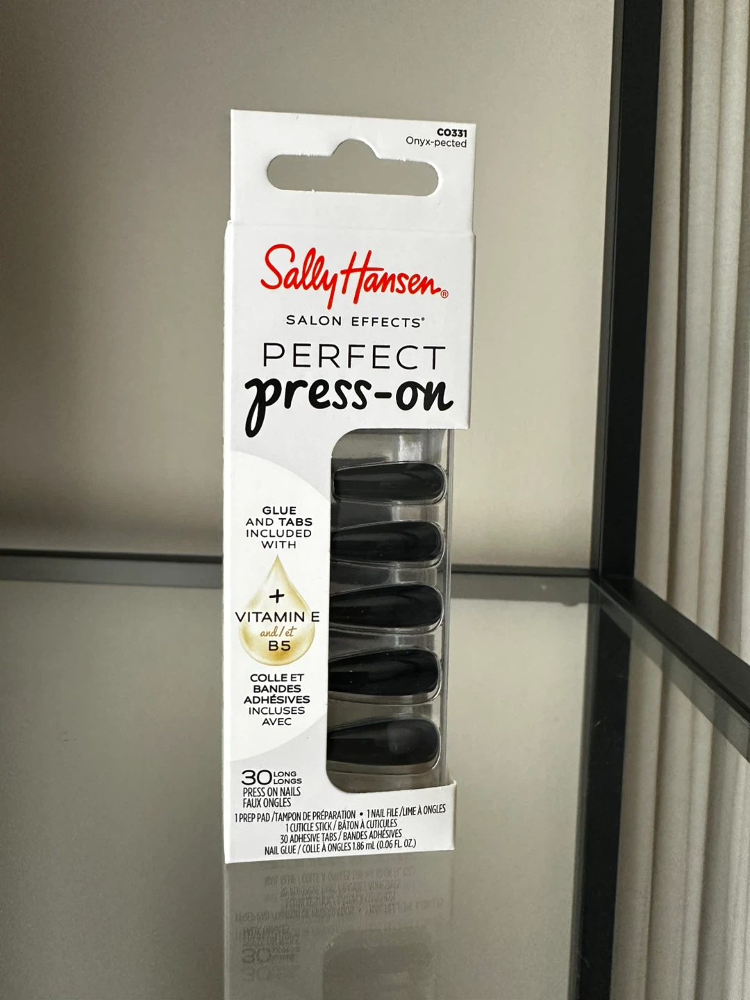 Press on nail