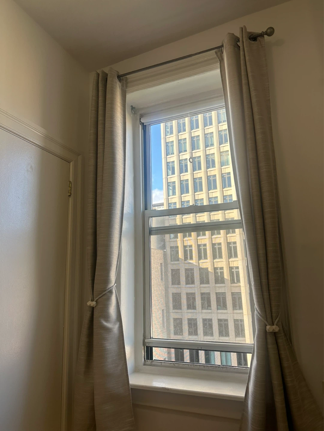 Light Beige Grommet Top Curtains (Pair) + curtain rod - photo 2