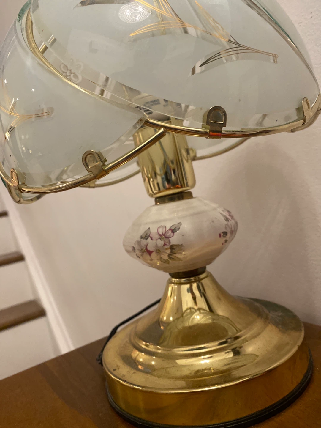 Vintage 80s/90s Table Touch Lamp with Floral Detail - photo 2